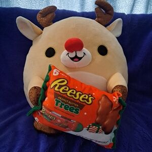 Snackles Reese's Reindeer